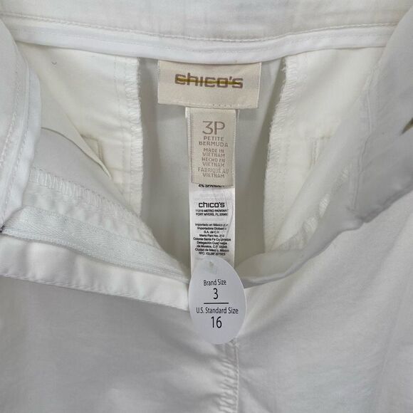 Chico’s Cuffed Bermuda Shorts White NWT Size 16 - Picture 2 of 7